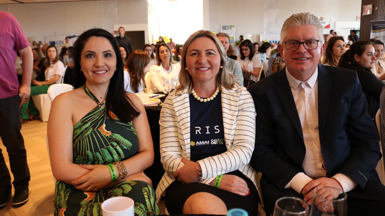 Photo of FECAM participa do 1° Meeting de Turismo da Região Oeste