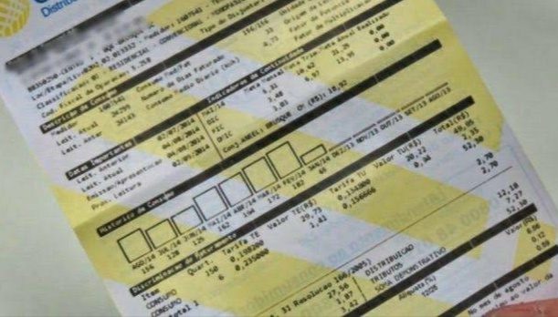 Photo of Conta de luz para os brasileiros em 2020 pode ter aumento de 2,42%