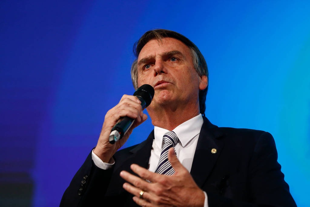 Photo of Bolsonaro ‘já está’ afastado do PSL, garante presidente do partido