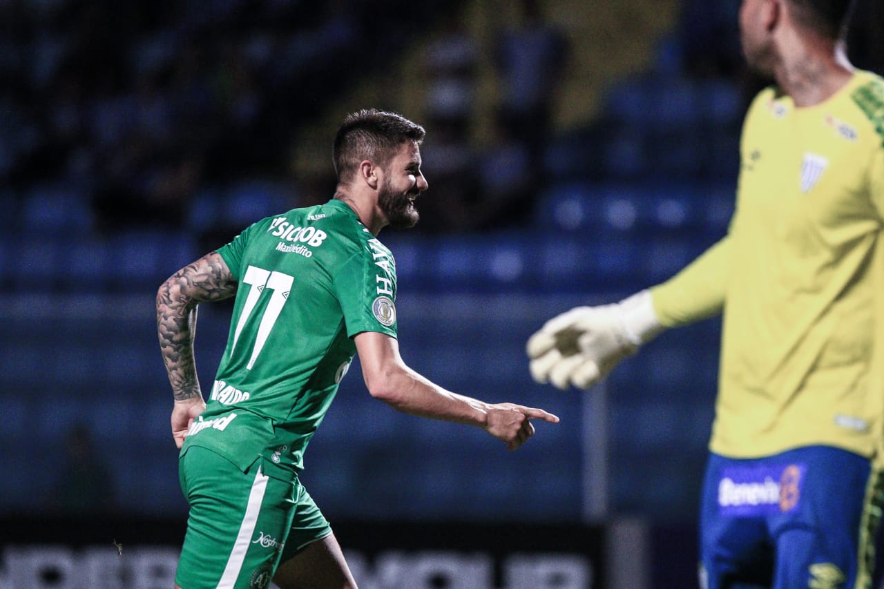 Photo of Chapecoense vence o clássico estadual contra o Avaí