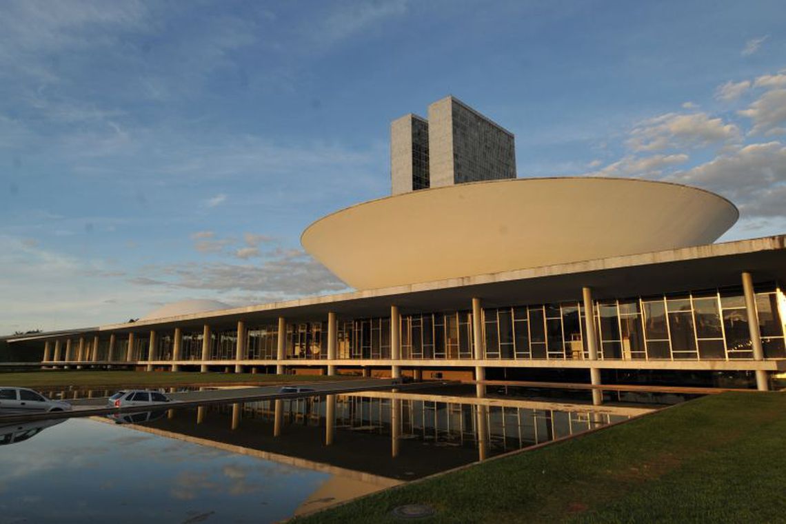 Photo of Senado estuda Projeto de Lei favorável à prisão após segunda instância