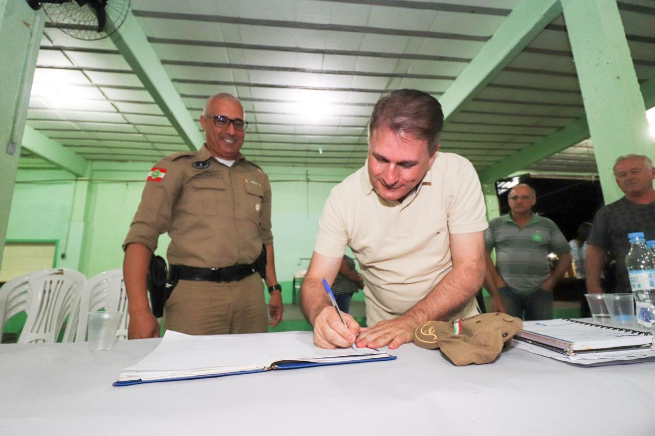 Photo of Altair Silva destina R$ 150 mil e garante permanência da base da PM na Efapi