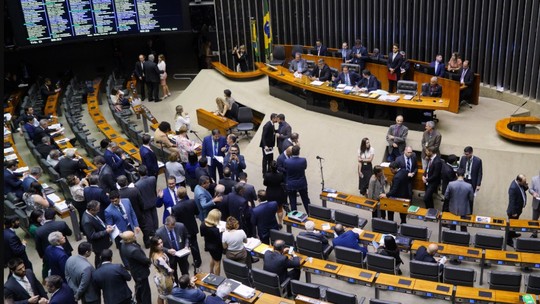 Photo of Gastos da Câmara em missões oficiais passam de R$ 11 milhões