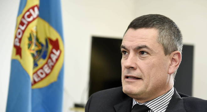 Photo of Ex-diretor da PF depõe em inquérito sobre acusação de Moro a Bolsonaro