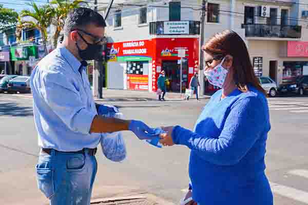 Photo of CDL encerra distribuição de 10 mil máscaras em Chapecó