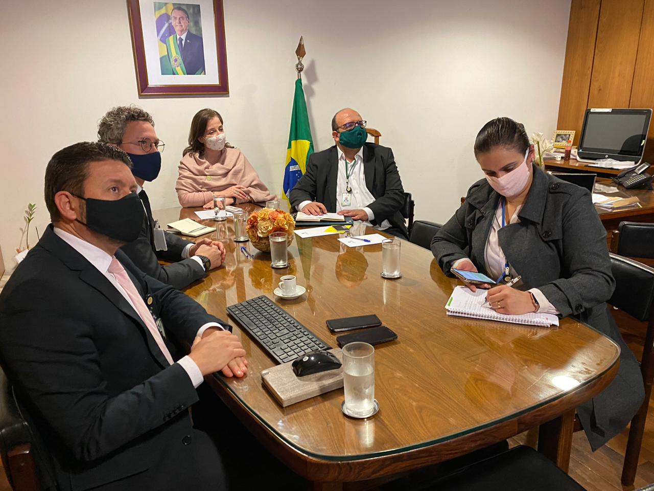 Photo of SC apresenta ações de sucesso no combate à pandemia ao Governo Federal