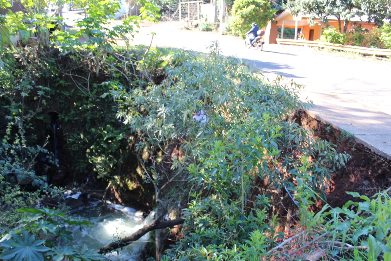 Photo of Mãos à obra: riacho na Rua João XXIII recebe drenagem
