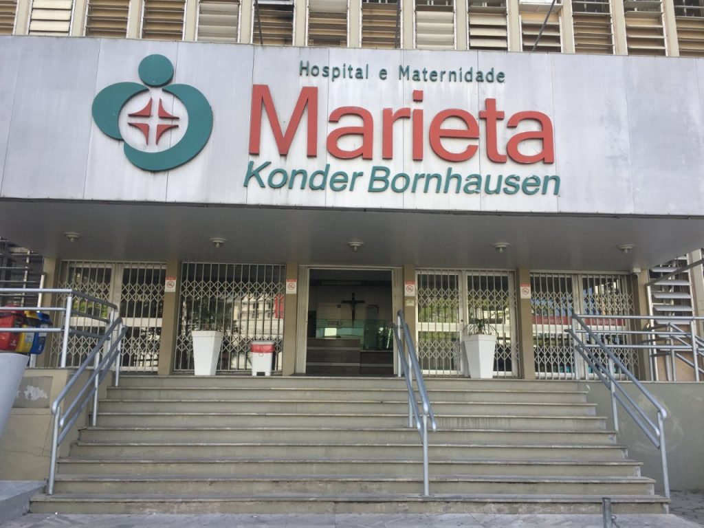 Photo of Médico é afastado por “abreviar” a vida de pacientes na UTI em SC