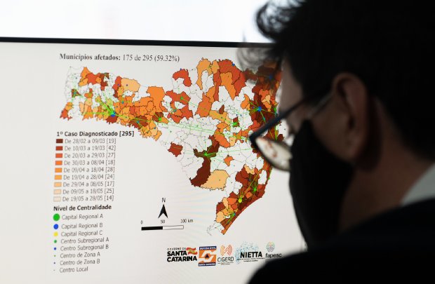 Photo of Coronavírus em SC: Matriz de risco tem menor número de regiões em situação gravíssima