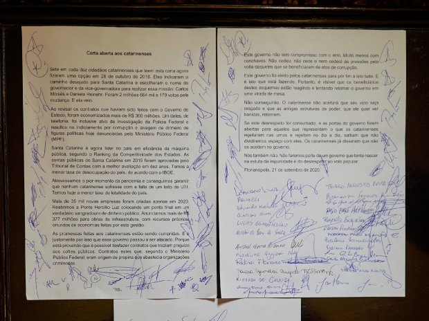 Photo of Secretários ameaçam deixar governo se Moisés for afastado