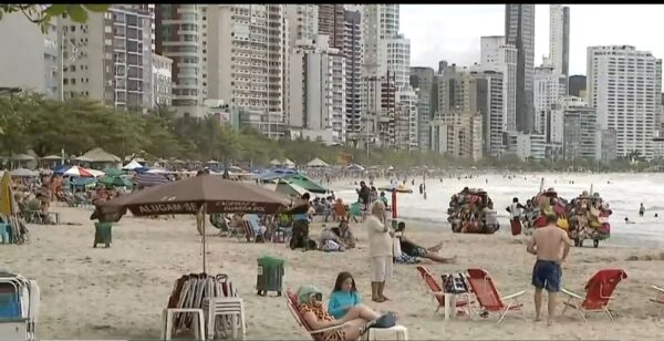 Photo of Santa Catarina tem praias cheias e festas em meio à pandemia da Covid