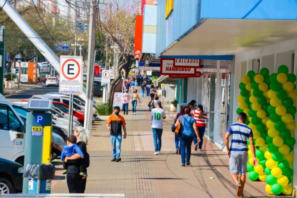 Photo of Black Friday e campanha de Natal animam lojistas em Chapecó