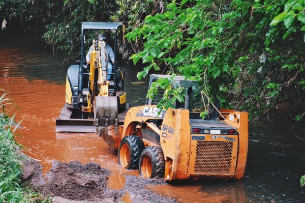 Photo of Inicia limpeza e desassoreamento de rios em pontos de alagamento