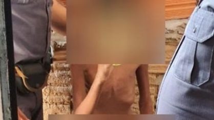 Photo of VÍDEO: Criança era mantida dentro de barril e chegou a se alimentar de fezes