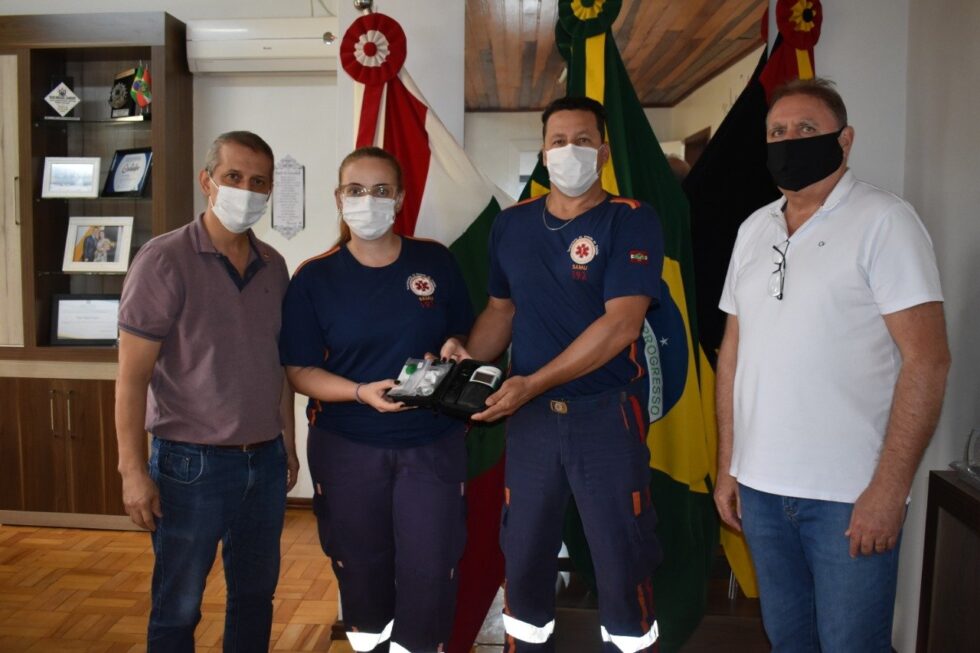 Photo of Município de São Carlos repassa oxímetro ao Samu
