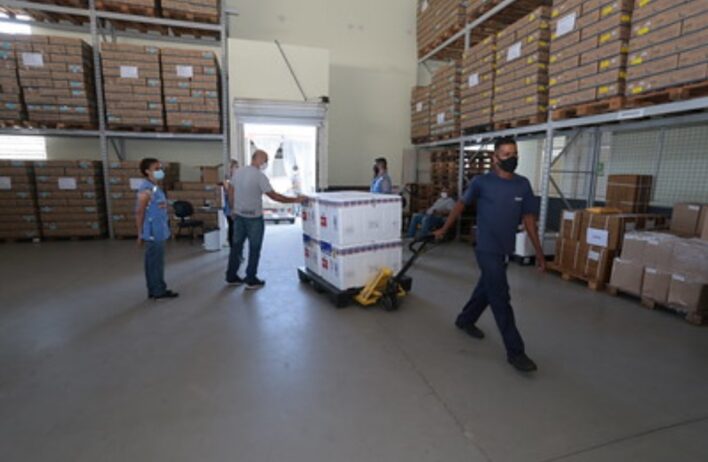 Photo of SC recebe 86,4 mil doses da Coronavac e distribuição já começou