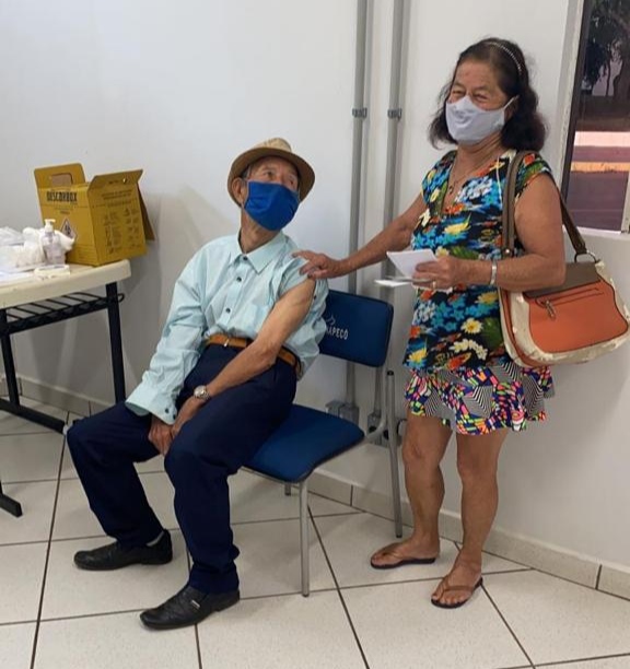 Photo of Vacinação para idosos com mais de 73 anos será nesta terça