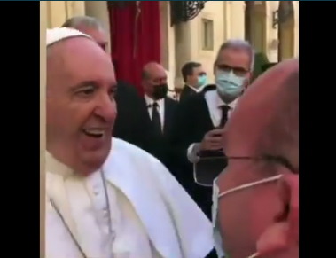 Photo of VÍDEO: Papa faz piada com brasileiros: “Não têm salvação. É muita cachaça e pouca oração”