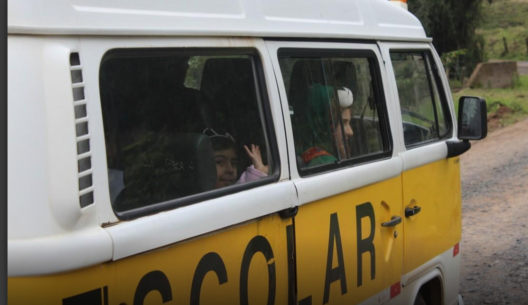 Photo of Aluno é esquecido 3 vezes em escola de Água Doce e mãe denuncia transporte escolar