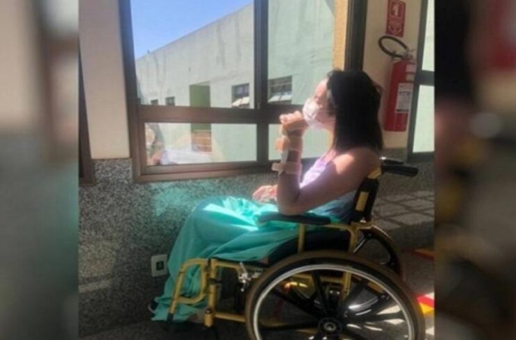 Photo of Menina de 13 anos perde parte dos movimentos após se engasgar