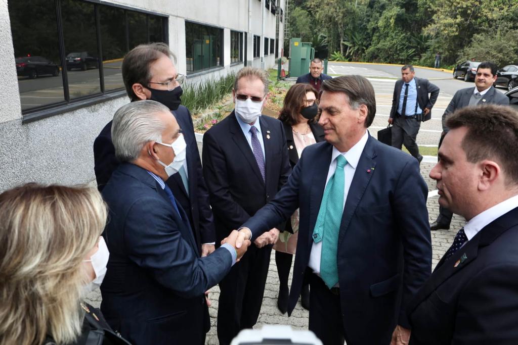 Photo of Em encontro com Bolsonaro, Fiesc defende infraestrutura e reformas