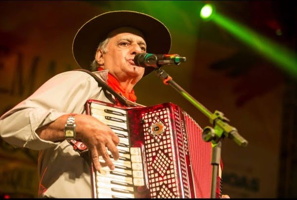 Photo of Morre o cantor e compositor tradicionalista Iedo Silva