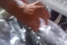 Photo of VÍDEO: Durante velório de uma criança, família descobre que o corpo não estava no caixão