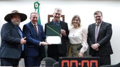 Photo of Por indicação de Maldaner, Ordemilk recebe Prêmio Mérito Agropecuário