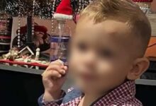 Photo of Morre bebê que se enforcou com alça de mochila em creche
