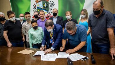 Photo of Chapecó assina financiamento de R$ 300 milhões para investimento em obras