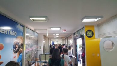 Photo of Voo de Chapecó a Florianópolis é cancelado e passageiros relatam aglomeração em aeroporto