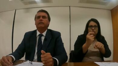 Photo of Bolsonaro critica Anvisa por recomendar vacinação infantil e diz que órgão ‘virou outro Poder no Brasil’
