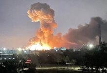 Photo of Rússia bombardeia fábrica militar perto de Kiev após naufrágio de navio no mar Negro
