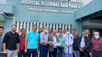 Photo of Jorginho Mello faz roteiro de entregas de R$ 1,5 milhão para região do extremo oeste de SC