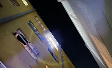 Photo of Criança morre ao cair de prédio em Chapecó