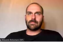 Photo of Deputado Eduardo Bolsonaro tem live bloqueada pelo Instagram
