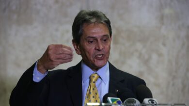 Photo of PTB oficializa candidatura de Roberto Jefferson à Presidência