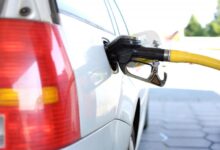 Photo of Petrobras reduz litro da gasolina em R$ 0,25 nas distribuidoras