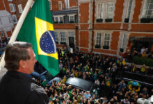 Photo of TSE proíbe Bolsonaro de fazer propaganda com discurso em Londres