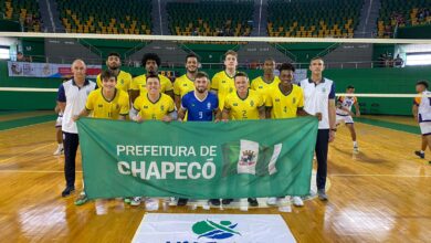 Photo of Vôlei de Chapecó representa o Brasil e está na final do Pan-americano universitário