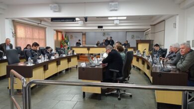 Photo of Vereadores aprovam Projeto de Lei que amplia cargos para professores e fiscal de meio ambiente