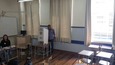 Photo of Gean Loureiro, candidato no União Brasil ao governo de SC, votou em Florianópolis