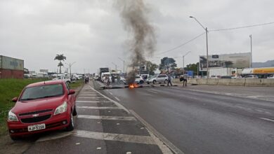 Photo of Veja rodovias bloqueadas por manifestantes em SC nesta terça