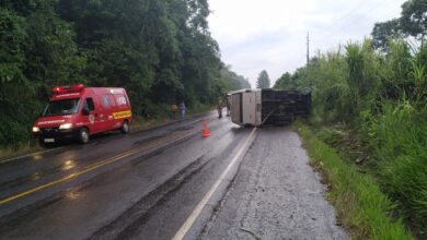 Photo of Microônibus que transportava trabalhadores tomba na SC-283