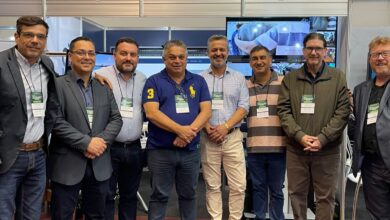 Photo of Prefeito de Chapecó realiza palestra recebe título de Prefeito Inovador em congresso estadual