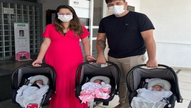 Photo of Trigêmeos ganham alta de hospital e vão para casa da família em Lindóia