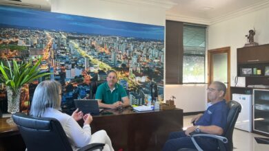 Photo of Prefeito em exercício recebe representantes do Asaprev