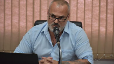 Photo of Vereadores de Chapecó se manifestam contra decreto federal que suspende comércio de armas e munições
