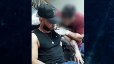 Photo of Jovem recebe anestésico para animais e morre durante sessão de tatuagem