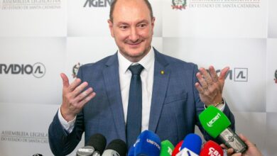 Photo of Pelo Estado entrevista Mauro De Nadal: “Entramos na política. Agora, para sair é a coisa mais difícil do mundo. Só o eleitor para nos mandar para casa”